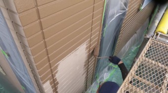こげ茶色 外壁塗装