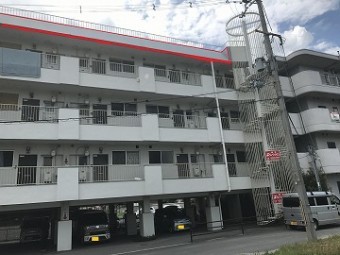 東面