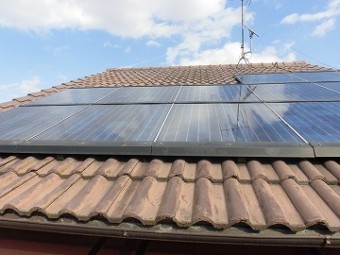 太陽光が乗っている屋根