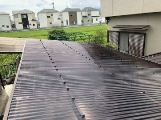 新設した波板