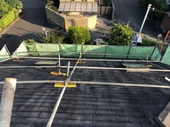屋根足場