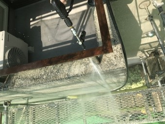 ベランダ手摺り 洗浄