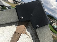 棟板金ビスで固定