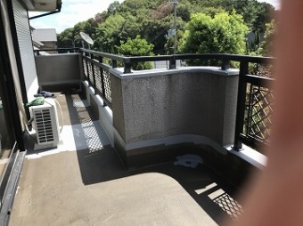 エアコン周りや立ち上がり部仕上げ