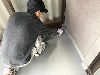 刷毛作業