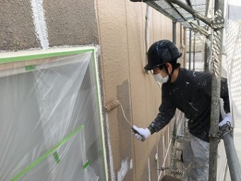 中塗り作業
