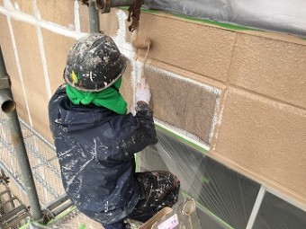 中塗り作業