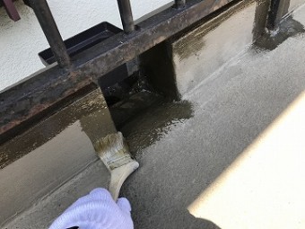 下塗り刷毛
