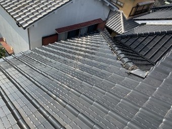 施工前の屋根