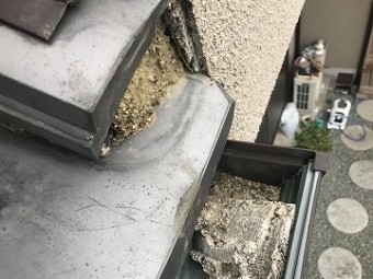 漆喰の剥がれ