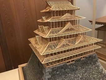 名古屋城骨組み