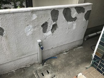 塀の全体写真