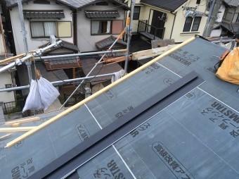 屋根板金