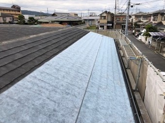 片面粘着ルーフィング