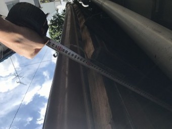 採寸作業