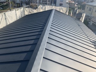 金属立平葺き