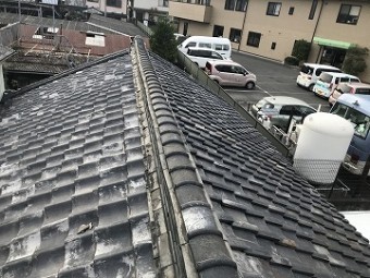 瓦屋根の状態