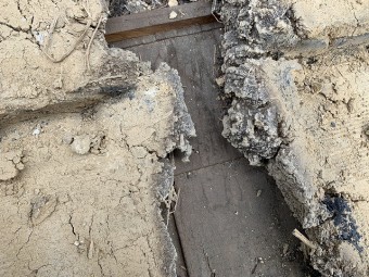屋根下地