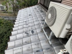 差し掛け屋根