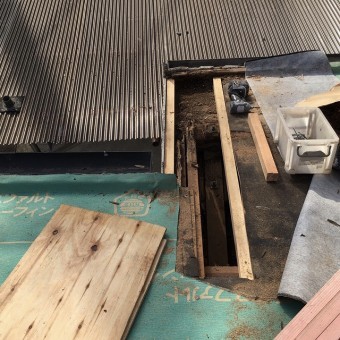 屋根下地構築