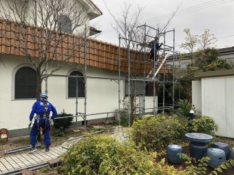 足場組み立て