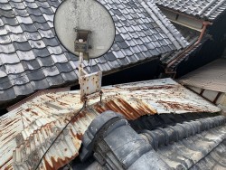 屋根リフォーム前