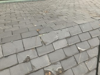 天然石の屋根材
