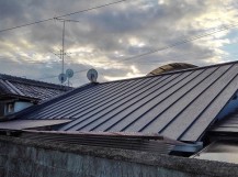 仕上がった板金屋根