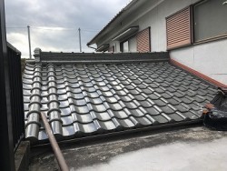 施工前の屋根