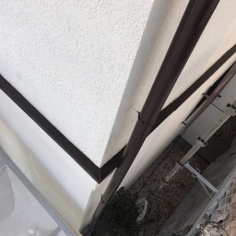 雨樋と帯の塗装