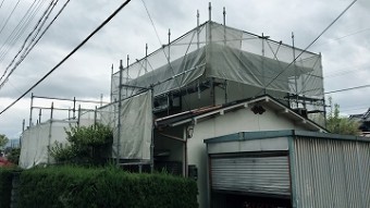 足場