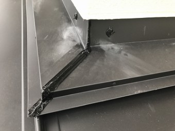 雨押え板金