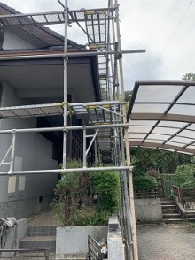 足場