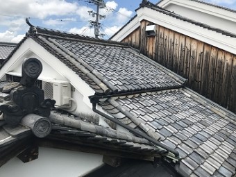 築100年以上の瓦
