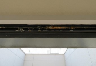 雨漏り