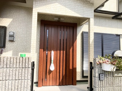大和郡山市玄関ドアカバー工法リフォーム完了