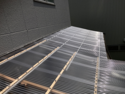 香芝市の工場で新しい波板に交換した施工後の様子