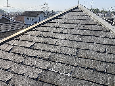 スレート層間剥離からの水の侵入