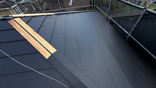 広い屋根面の仕上り