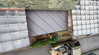 大和郡山市 GL鋼板立平葺き施工中