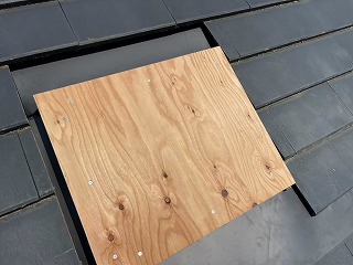 針葉樹板の下地設置