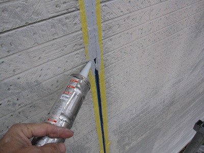 外壁目地　コーキング打ち替え