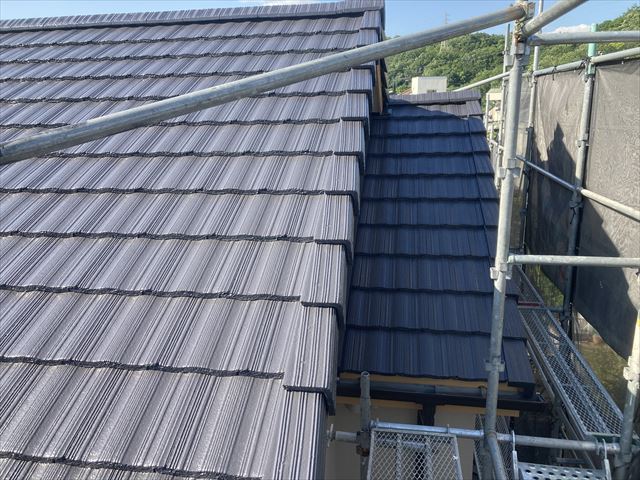 屋根　塗装完了