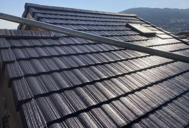 屋根　塗装完了