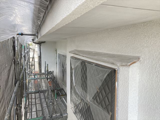 外壁　下塗り塗装完了