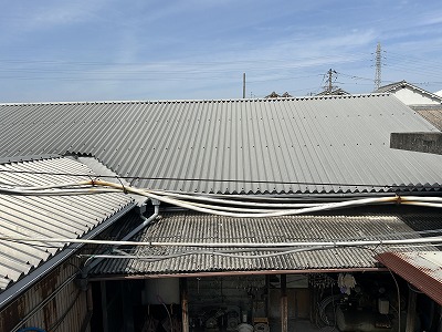 奈良市 工場屋根工事の施工事例集|稼働中に出来るリフォームとは?