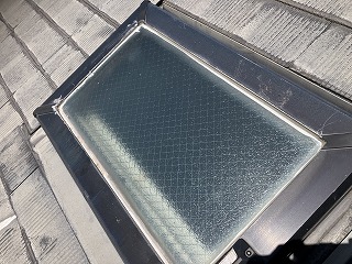 奈良市の住宅で確認した天窓まわりの状態