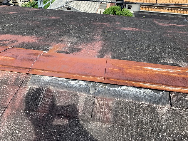 損傷した屋根