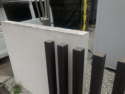 生駒市で塀の塗装工事！無機塗料グランセラトップの耐久性とは？
