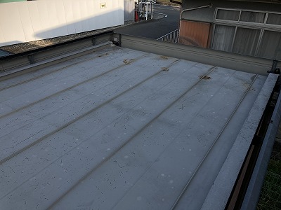 大和郡山市トタン屋根塗装前